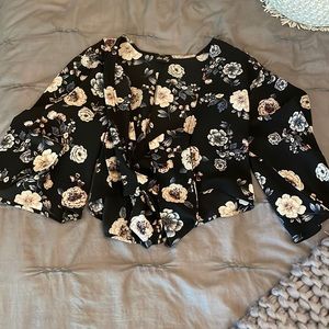 Dee Elly floral wrap shirt